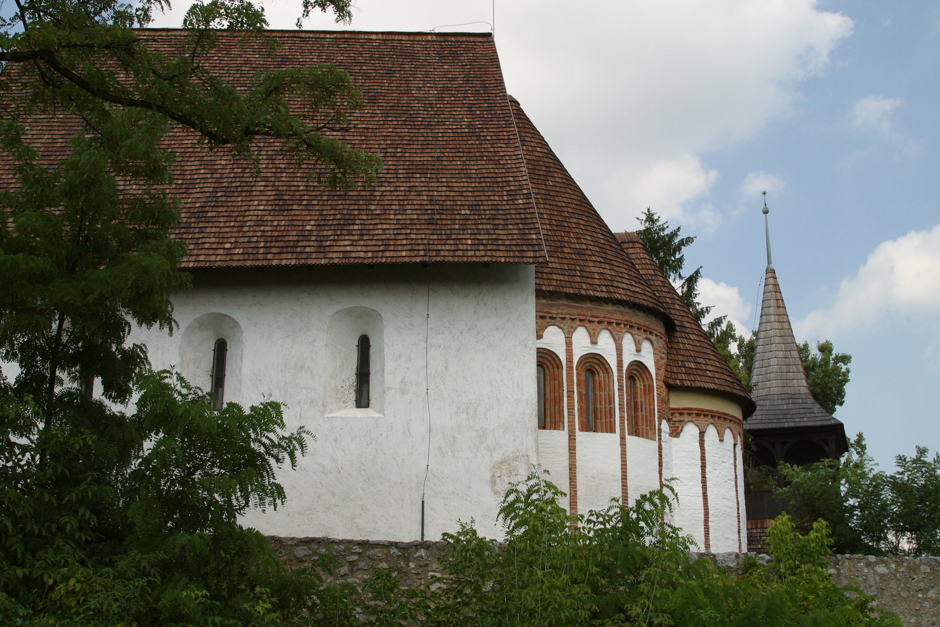 medieval church szalonna